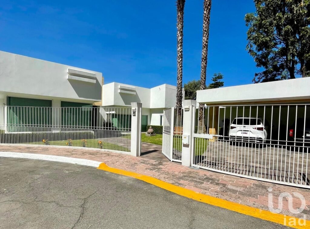 RESIDENCIA EN CLUB DE GOLF LAS FUENTES