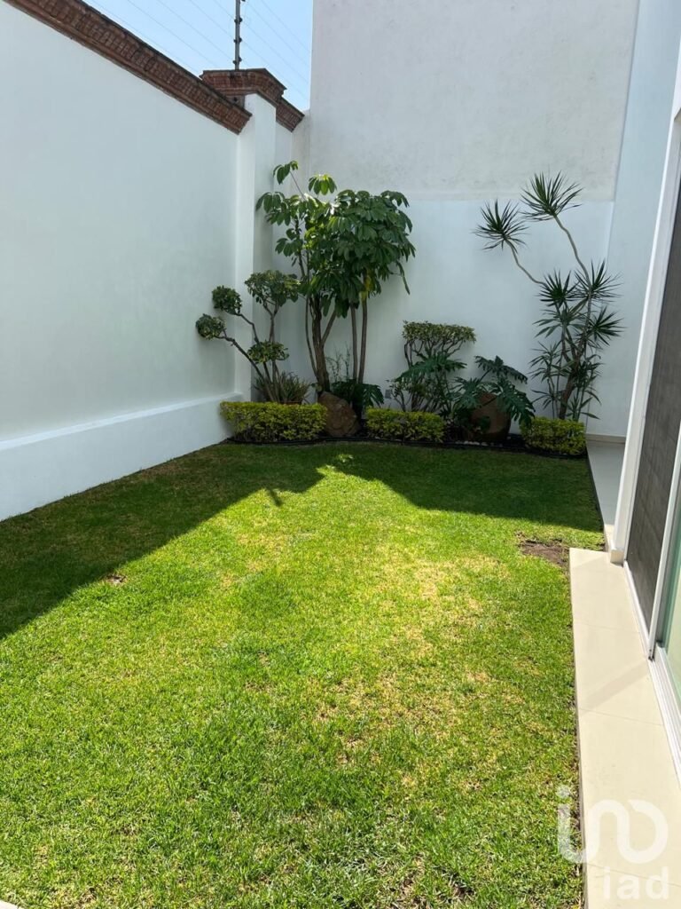 Casa en renta Lomas de Angelópolis I