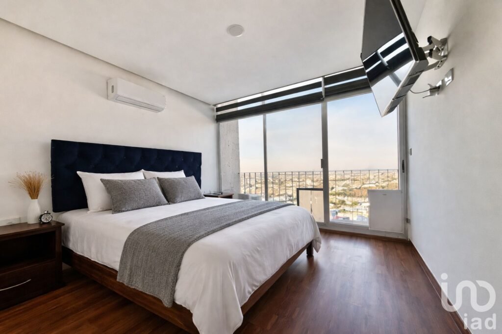 Departamento Amueblado en Renta | Vista Panorámica y Roof Top, Zona del Pedregal, San Luis Potosi