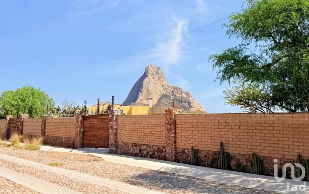 TERRENO EN VENTA, BERNAL