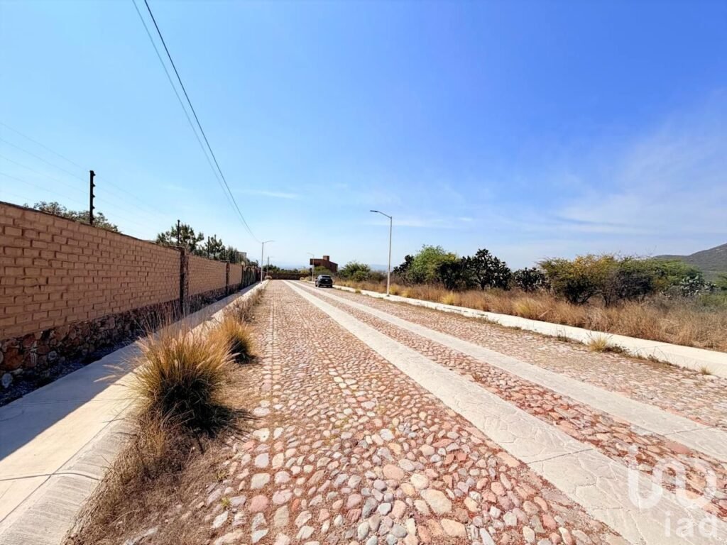 TERRENO EN VENTA, BERNAL