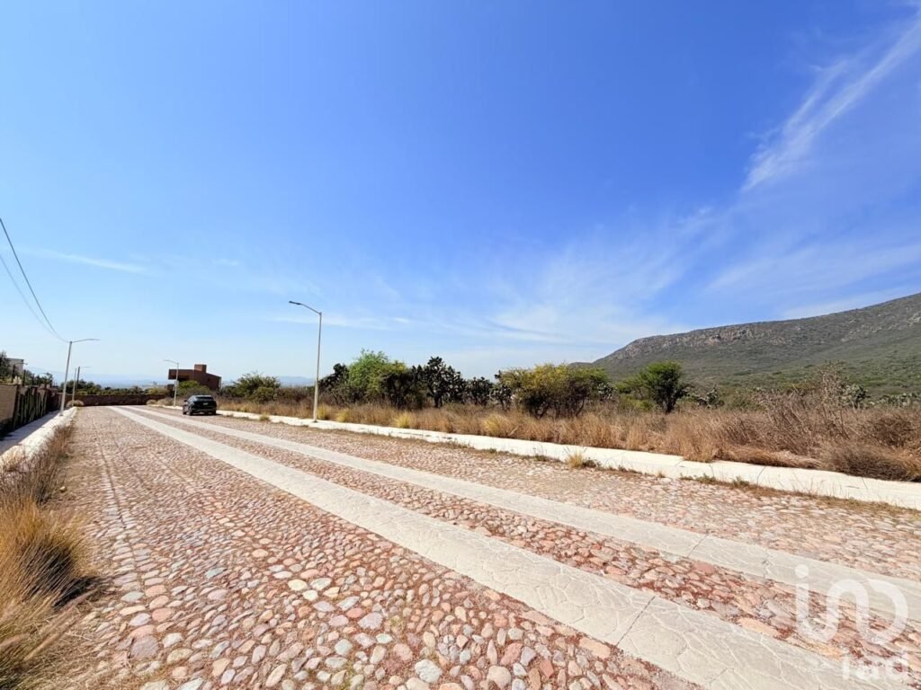 TERRENO EN VENTA, BERNAL