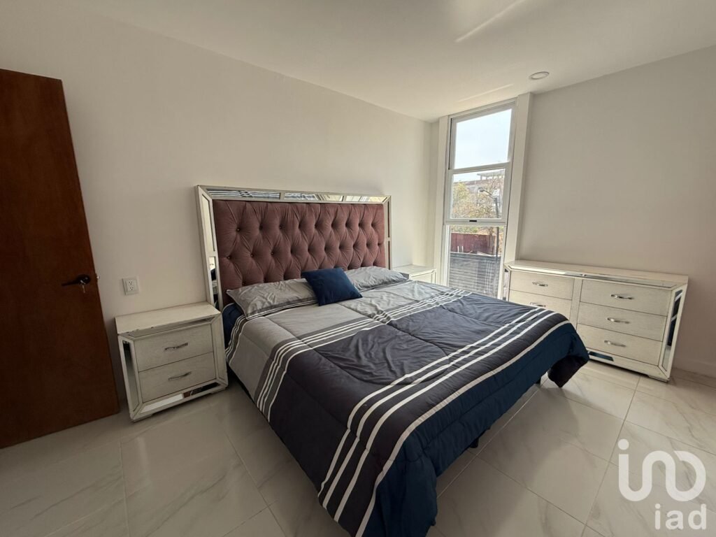 CASA  EN VENTA EN LADERA DE LA LOMA AL NORTE PTE DE TUXTLA GTZ