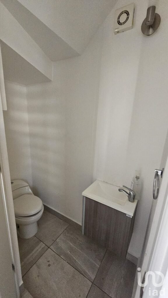 CASA EN VENTA EN ZAKIA