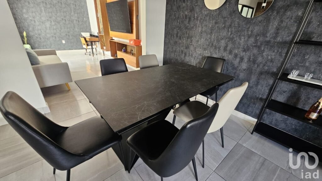 CASA EN VENTA EN ZAKIA