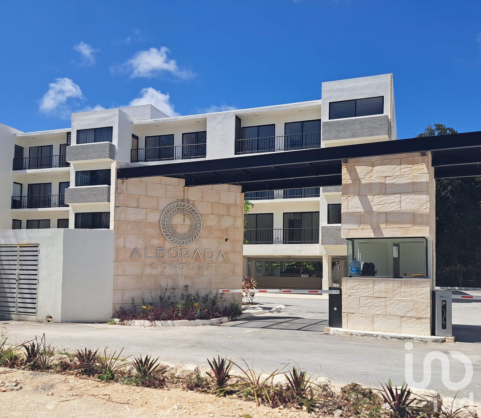 DEPARTAMENTO EN RENTA – ALBORADA CONDOS 2 PUERTO MORELOS