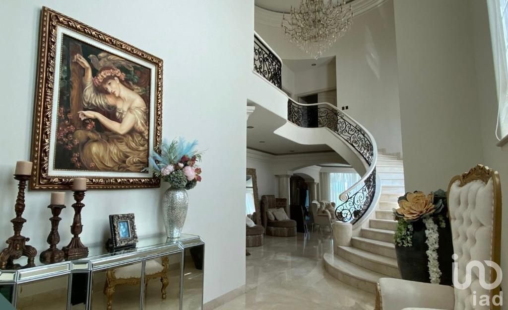 SE VENDE RESIDENCIA A PUERTA CERRADA CON TODO Y MUEBLES EN EL CONDOMINIO MARINA MAZATLAN