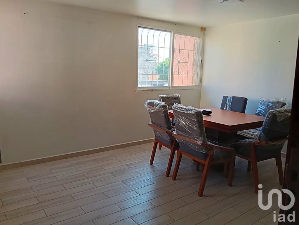 Renta departamento remodelado, Iztapalapa casi esquina Periferico Oriente