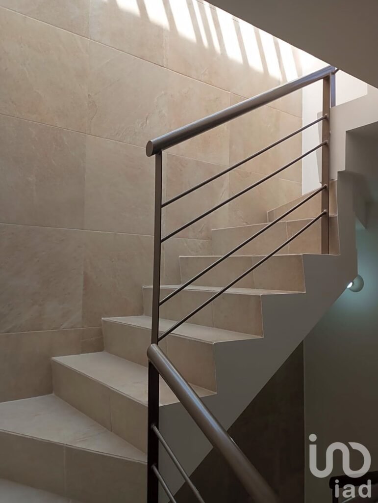 CASA EN VENTA EN FRACC CON ALBERCA EN CUAUTLANCINGO