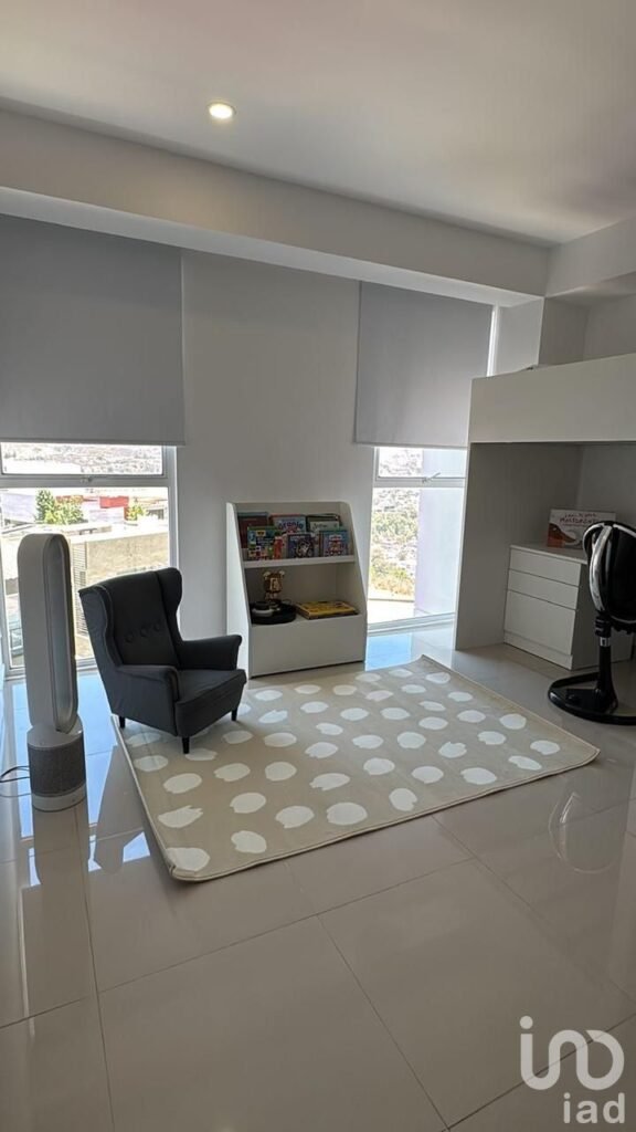 DEPARTAMENTO EN RENTA AMUEBLADO EN BOSQUE REAL