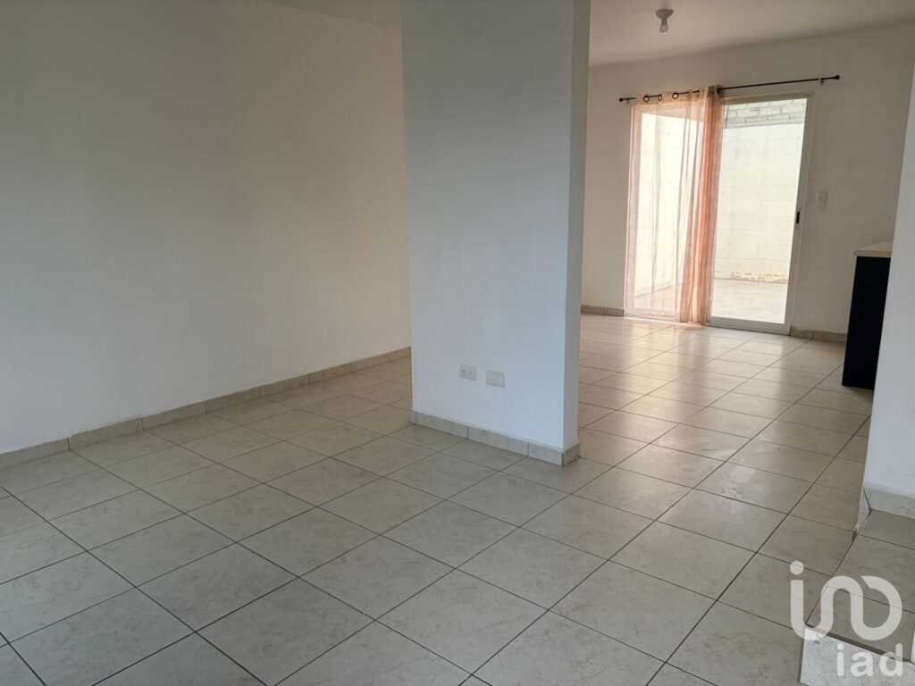 Casa en renta Av. Vía Catania 1 B El Mirador, Marqués, Querétaro CP 76246