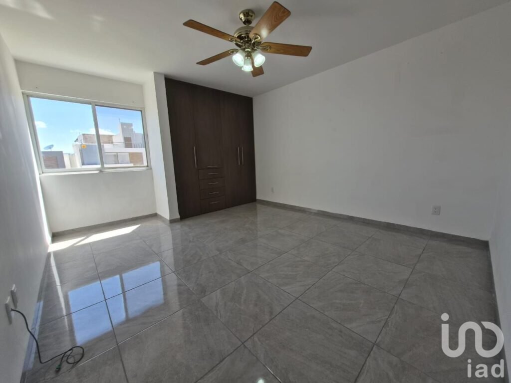 Casa en venta en Fuerte Ventura con porton automatico