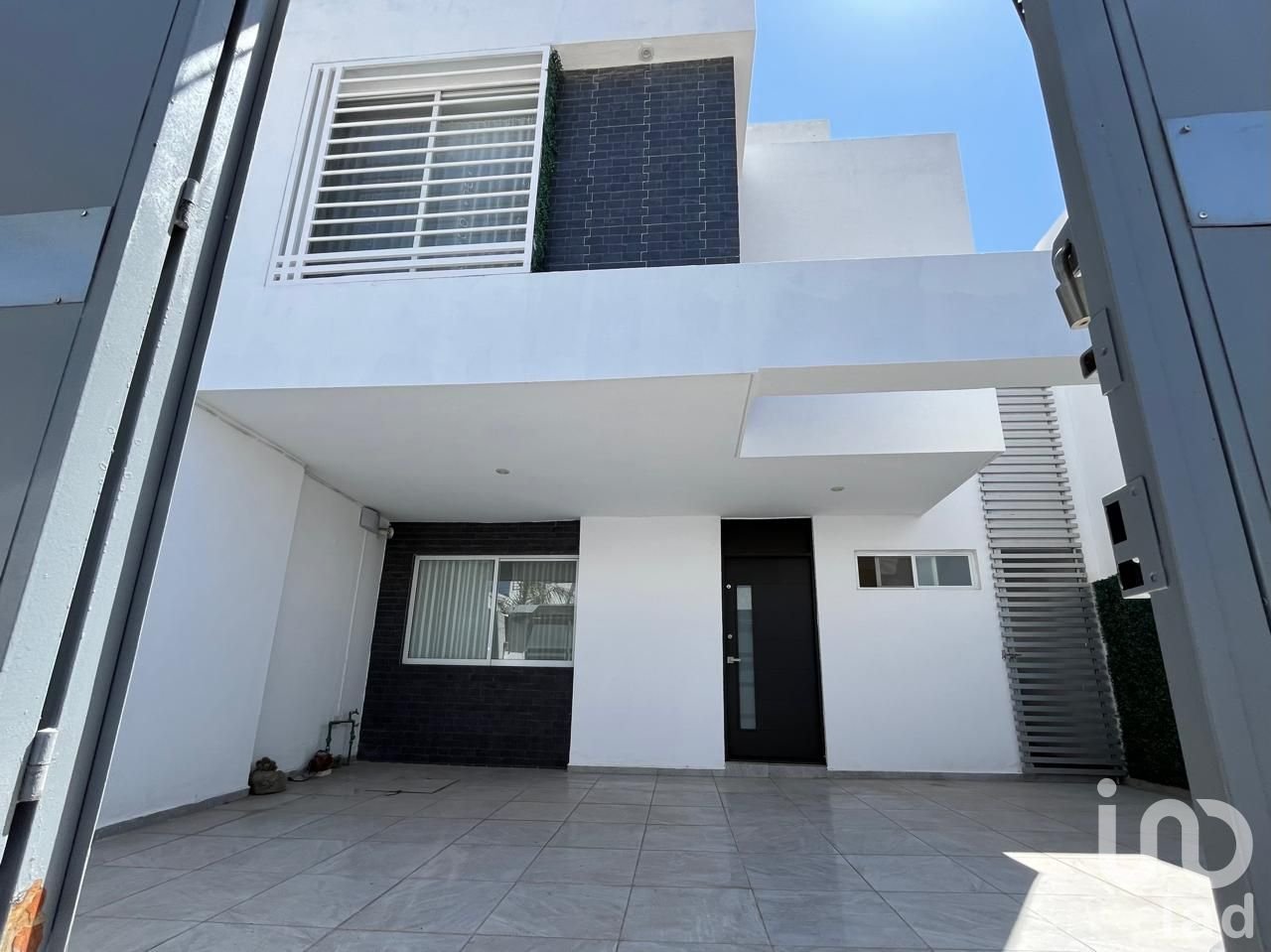 Casa en venta en Fuerte Ventura con porton automatico Casa en venta en Fuerte Ventura con porton automatico