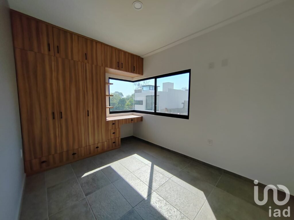 Casa nueva en Acapantzingo en privada con alberca y roof garden