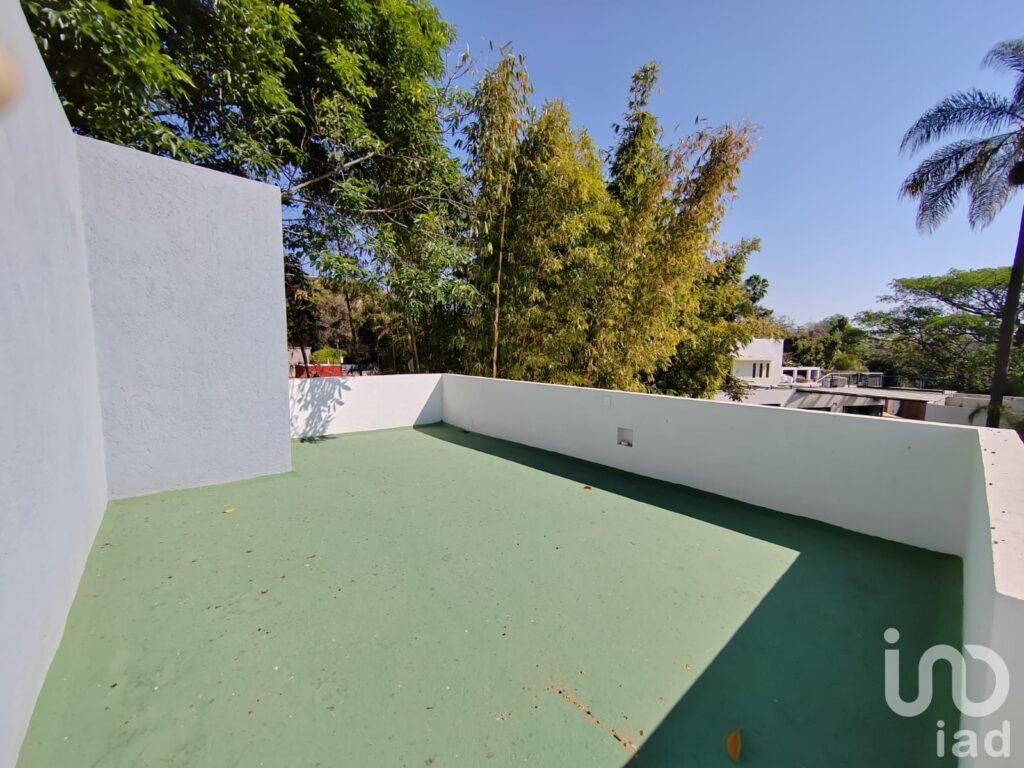 Casa nueva en Acapantzingo en privada con alberca y roof garden