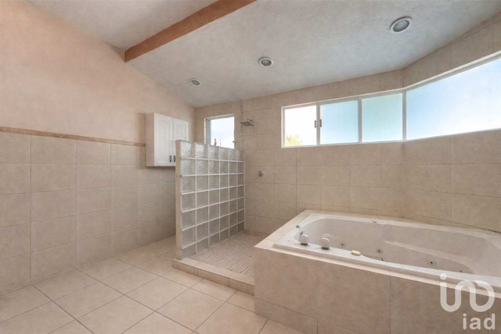 CASA en VENTA , conectividad con todo Quérétaro