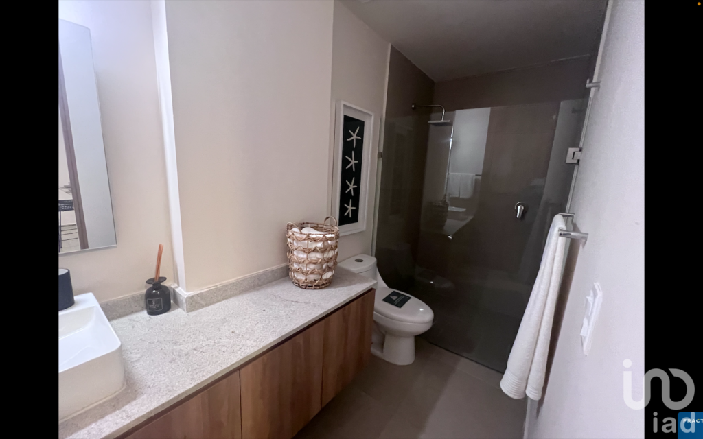 Departamento en venta 2 recámaras en Av. Colosio vista Laguna Nichupté, Cancún Quintana Roo