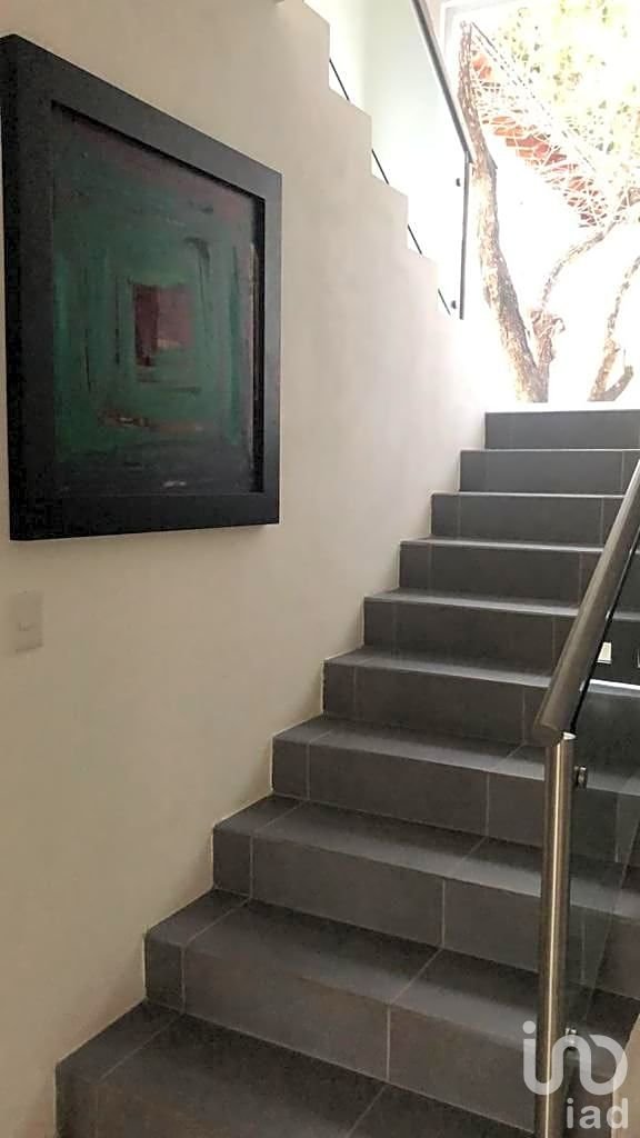 CASA EN FRACCIONAMIENTO ARBOLADO, FRESCO, CON ACCESO CONTROLADO Y VIGILANCIA