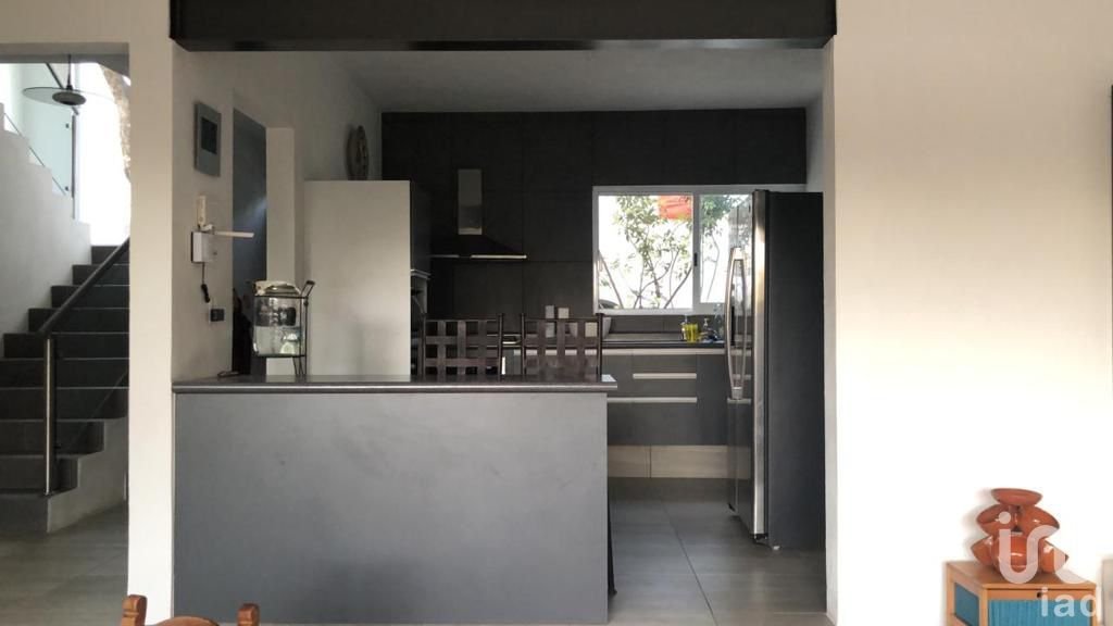 CASA EN FRACCIONAMIENTO ARBOLADO, FRESCO, CON ACCESO CONTROLADO Y VIGILANCIA