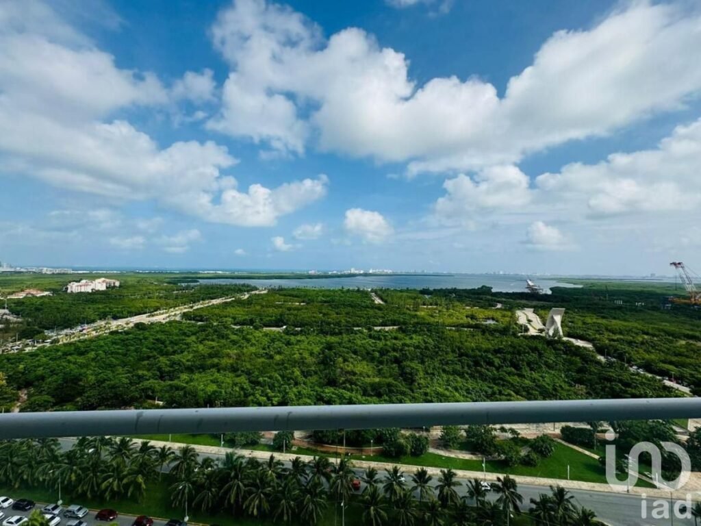 RENTA DE DEPARTAMENTO AMUEBLADO EN MALECON AMERICAS