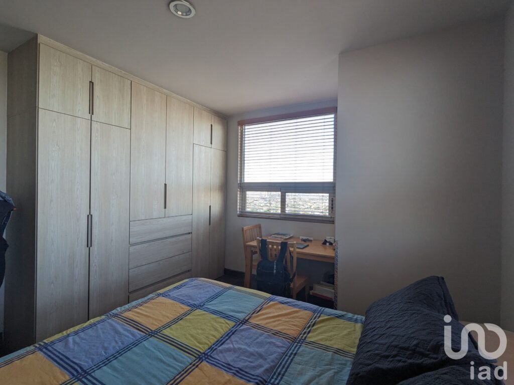 Departamento Amueblado en Renta Torre Puntacero frente a Fundidora