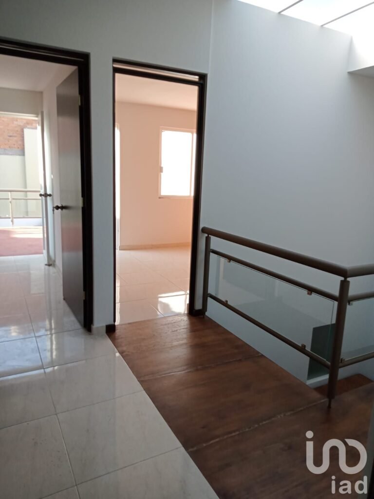 Casa en Venta en Eduardo Ruiz 5 Recamaras