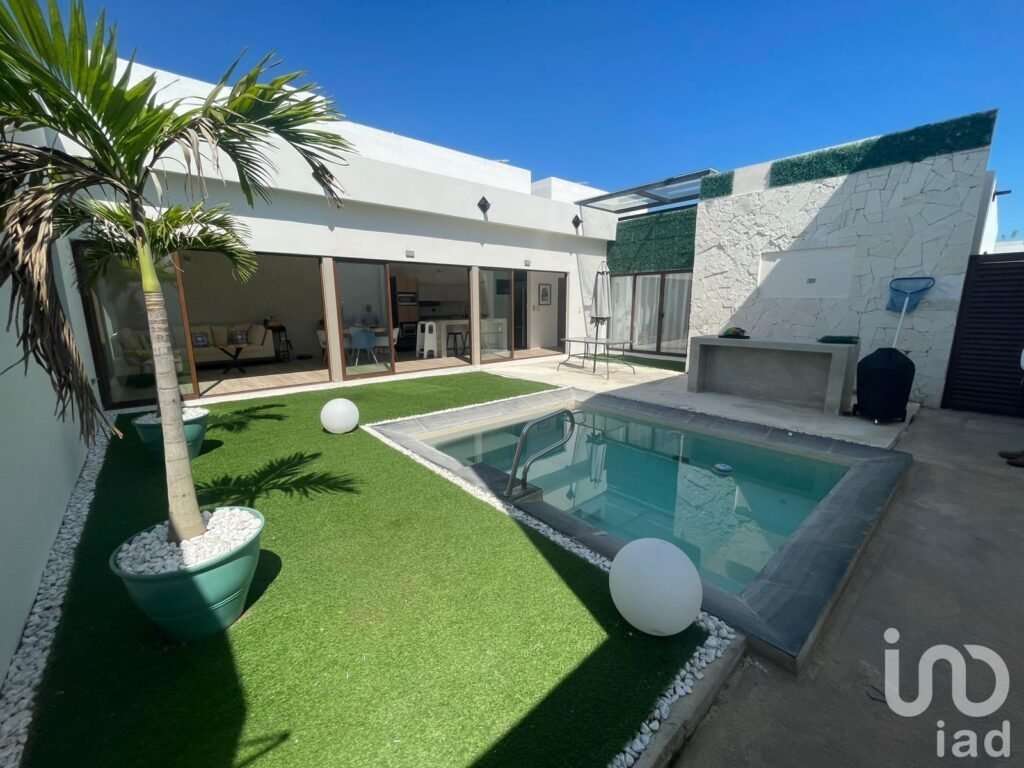 CASA EN VENTA DE UNA PLANTA EN ZENTURA RESIDENCIAL, MÉRIDA YUCATÁN