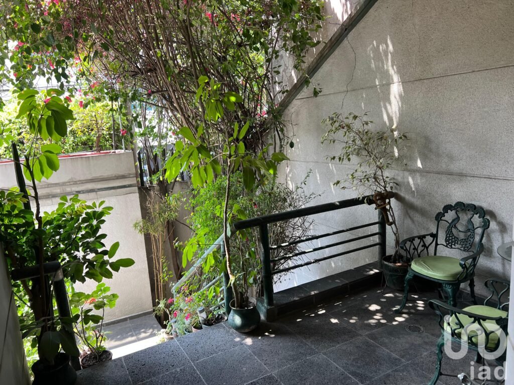 CASA EN VENTA amplia y luminosa en IRRIGACIÓN