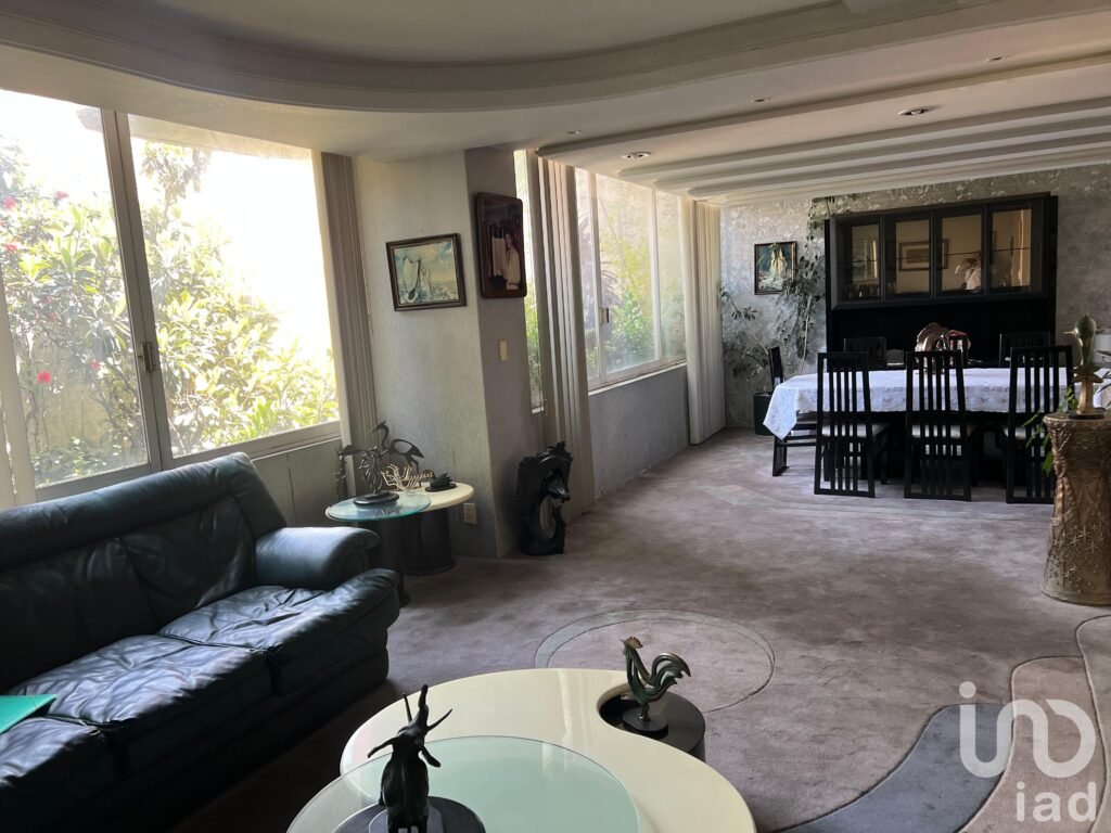 CASA EN VENTA amplia y luminosa en IRRIGACIÓN