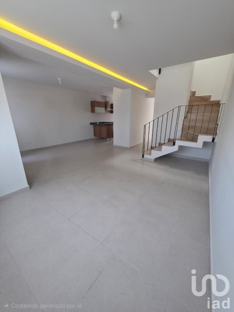 Se Vende Casa en Condominio Privado, Zakia, Queretaro