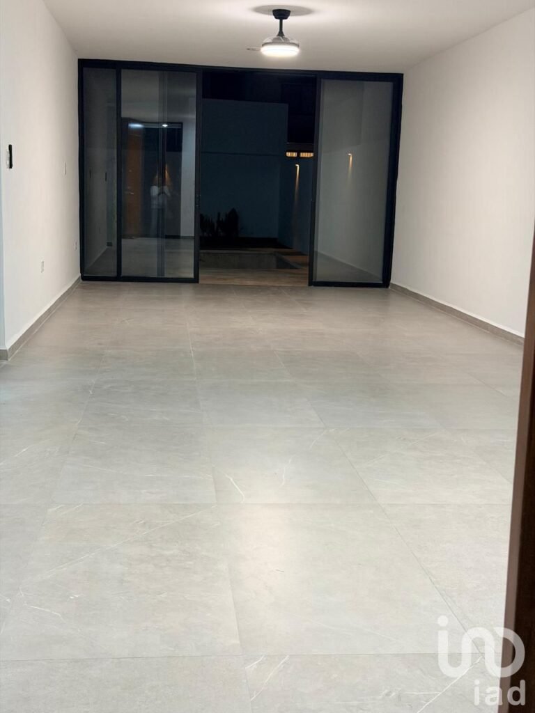 CASA EN RENTA EN CAPRI CHOLUL, MÉRIDA YUCATÁN.