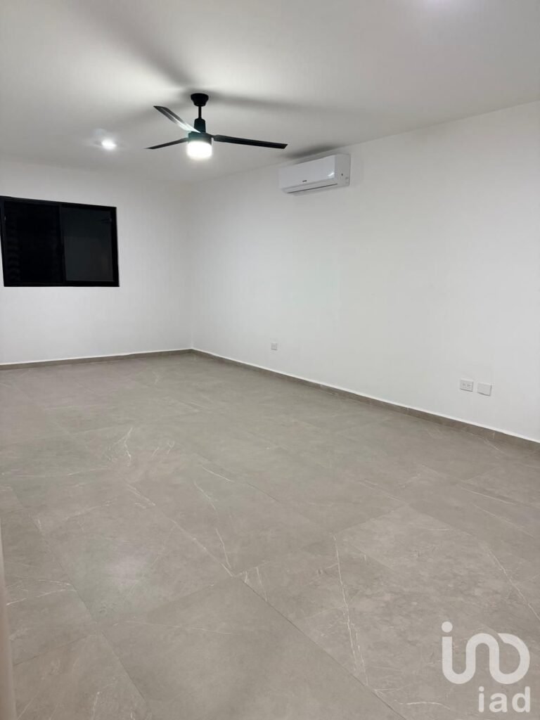 CASA EN RENTA EN CAPRI CHOLUL, MÉRIDA YUCATÁN.