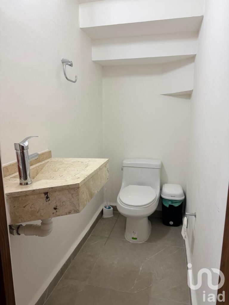 CASA EN RENTA EN CAPRI CHOLUL, MÉRIDA YUCATÁN.