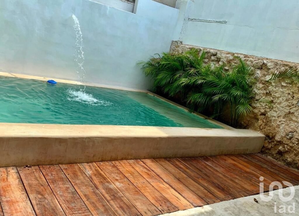CASA EN VENTA EN EL BARRIO DE SANTIAGO, CENTRO MÉRIDA, YUCATÁN
