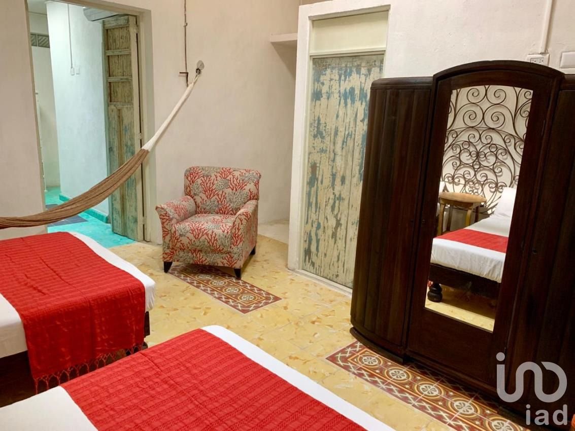 CASA EN VENTA EN EL BARRIO DE SANTIAGO, CENTRO MÉRIDA, YUCATÁN