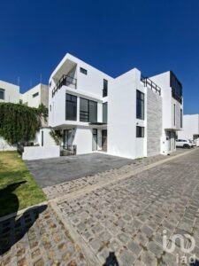 Casa en Venta en fraccionamiento en  Momoxpan Cholula