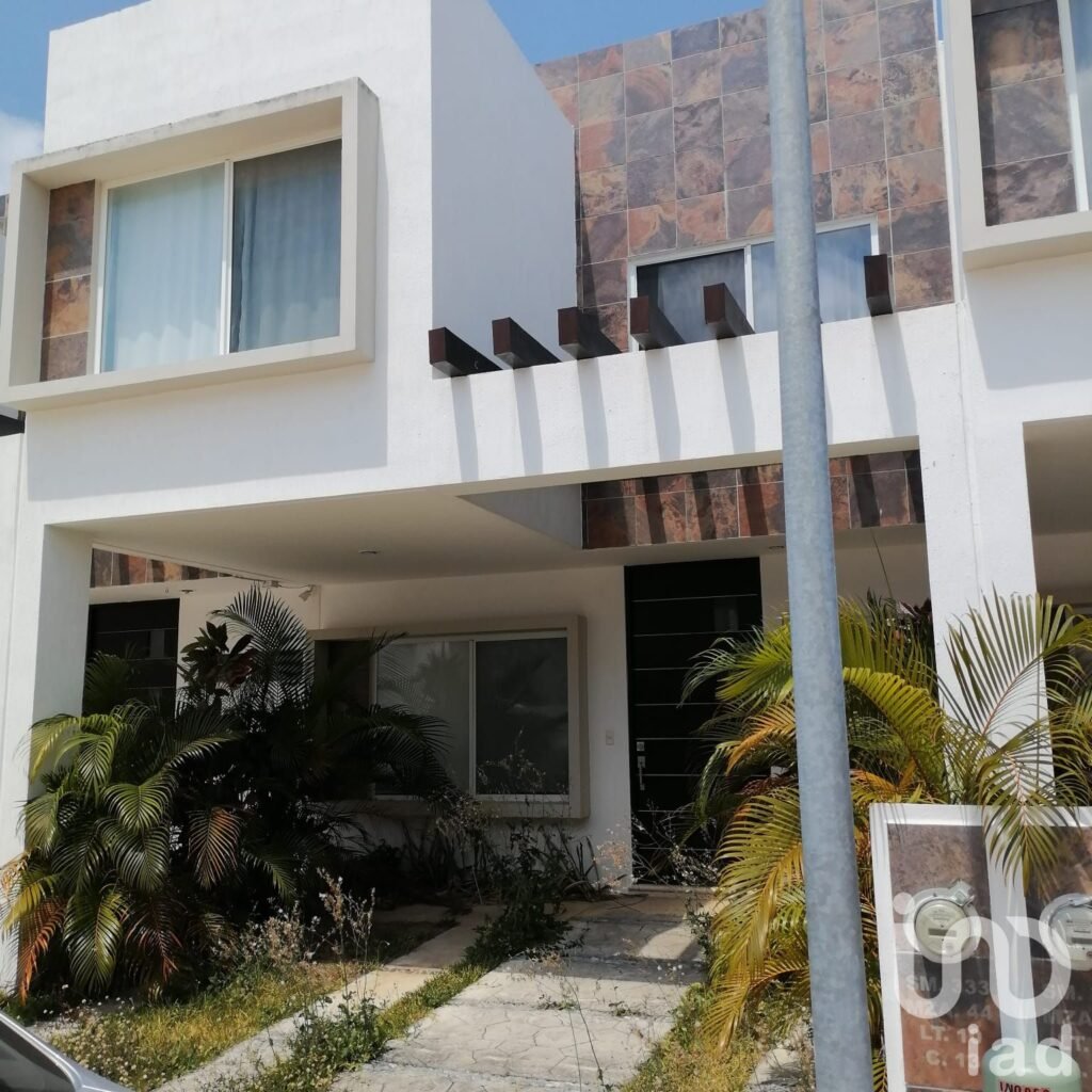 Casa amueblada en renta en Jardines del Sur 3, Cancún