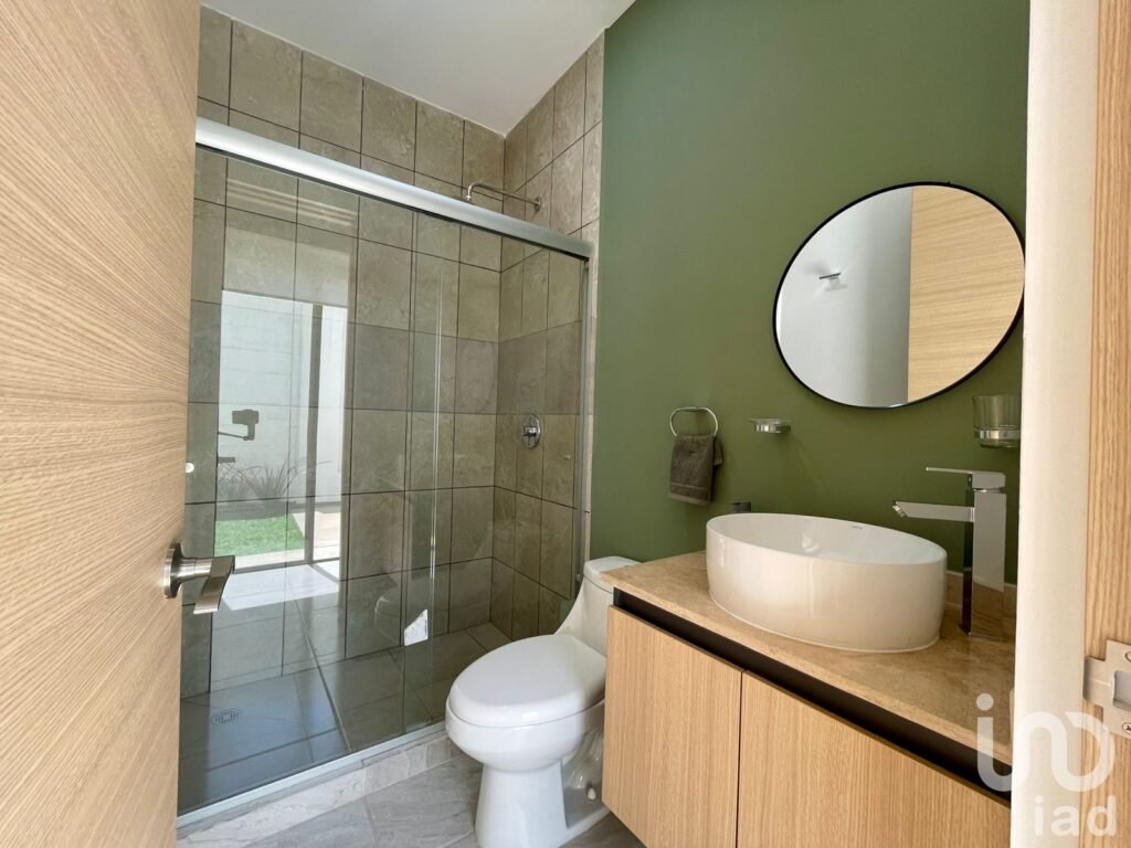 SE VENDE HERMOSA CASA EN CLUSTER SANTORINI EN LOMAS DE ANGELOPOLIS