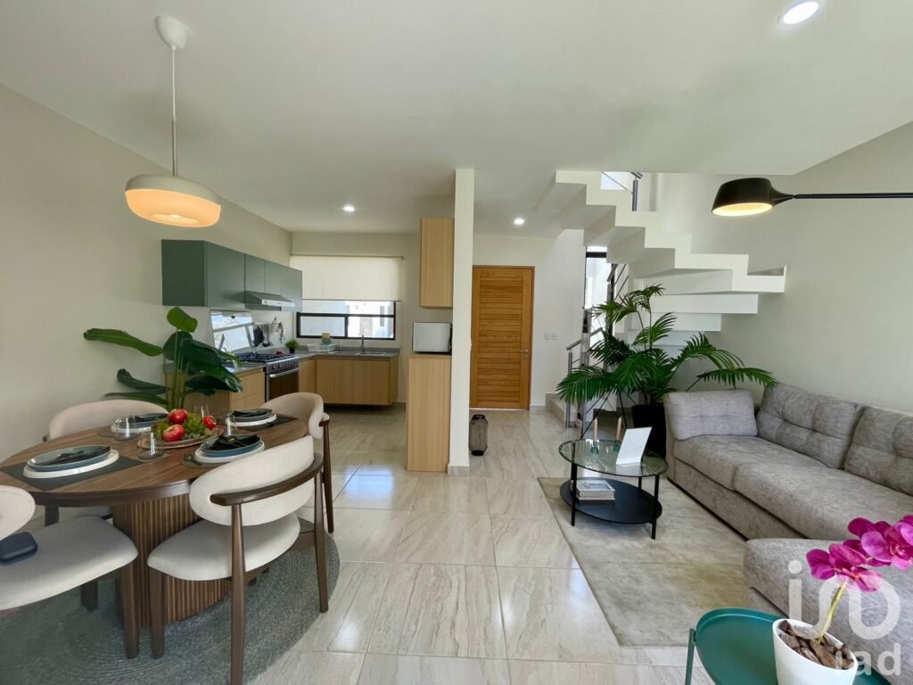 SE VENDE HERMOSA CASA EN CLUSTER SANTORINI EN LOMAS DE ANGELOPOLIS