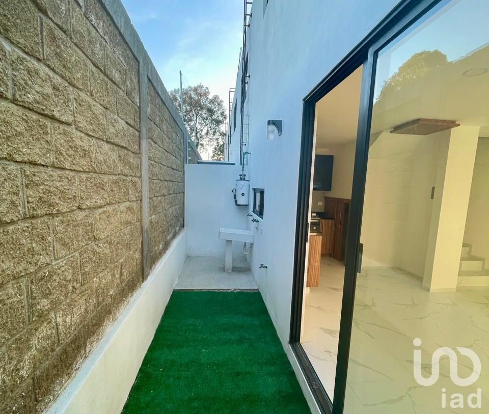 SE VENDE CASA CON MUY BONITOS ACABADOS EN COL ROMERO VARGAS EN PUEBLA