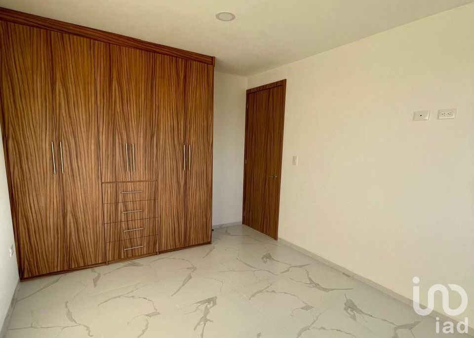 SE VENDE CASA CON MUY BONITOS ACABADOS EN COL ROMERO VARGAS EN PUEBLA