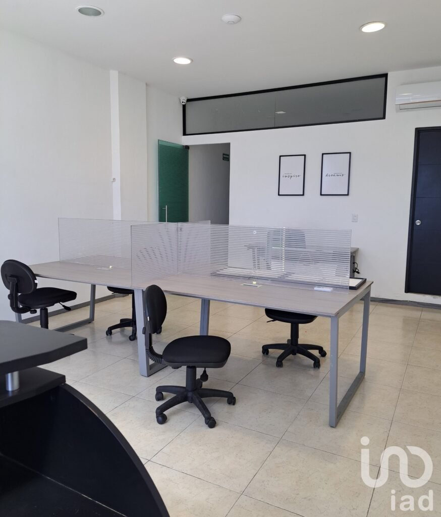 LOCAL PARA OFICINA EN VENTA - CANCÚN