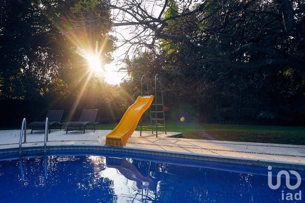 Venta de casa de ensueño en jardines de ahuatepec Cuernavaca Morelos, Luz, Gran jardin y encanto !!