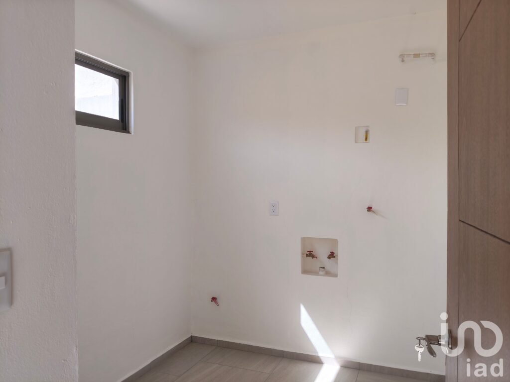 Casa en Venta de 3 Recámaras al Norte de Villa de Álvarez