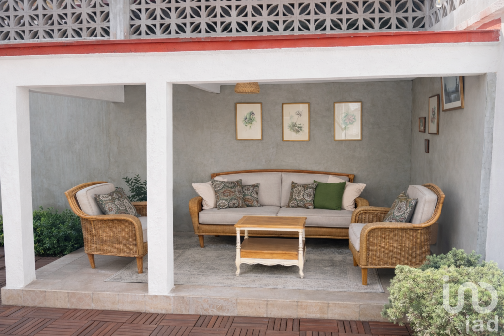 Casa Verde en venta Benito Juárez, Pocas propiedades hoy combinan habitar, ampliar o desarrollar.