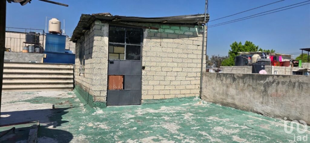 Casa en venta para remodelar en la colonia Santa Anita, Iztacalco, Ciudad de México
