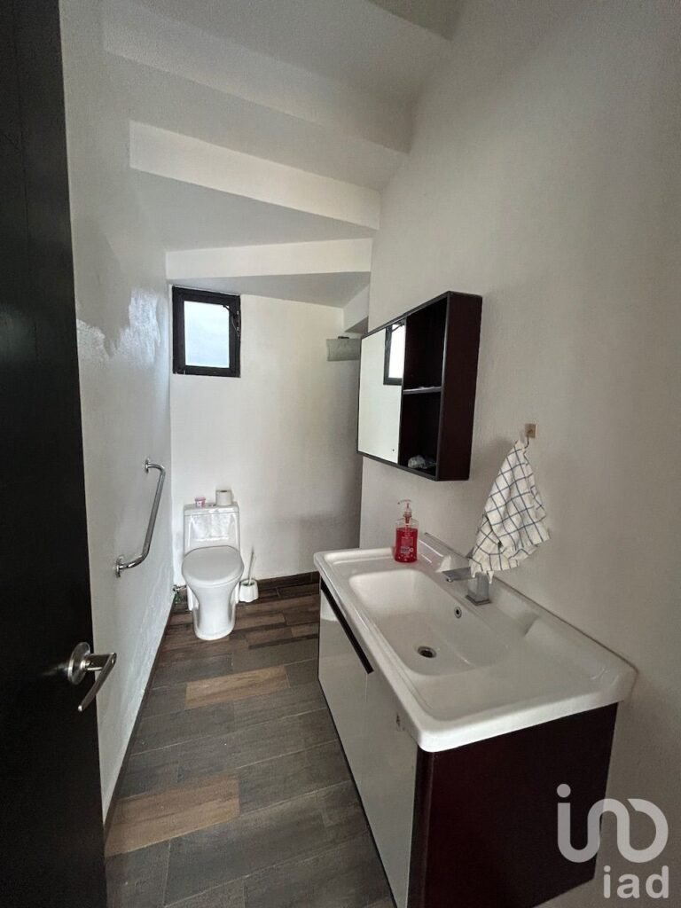 Casa en venta con estilo moderno en Cuernavaca