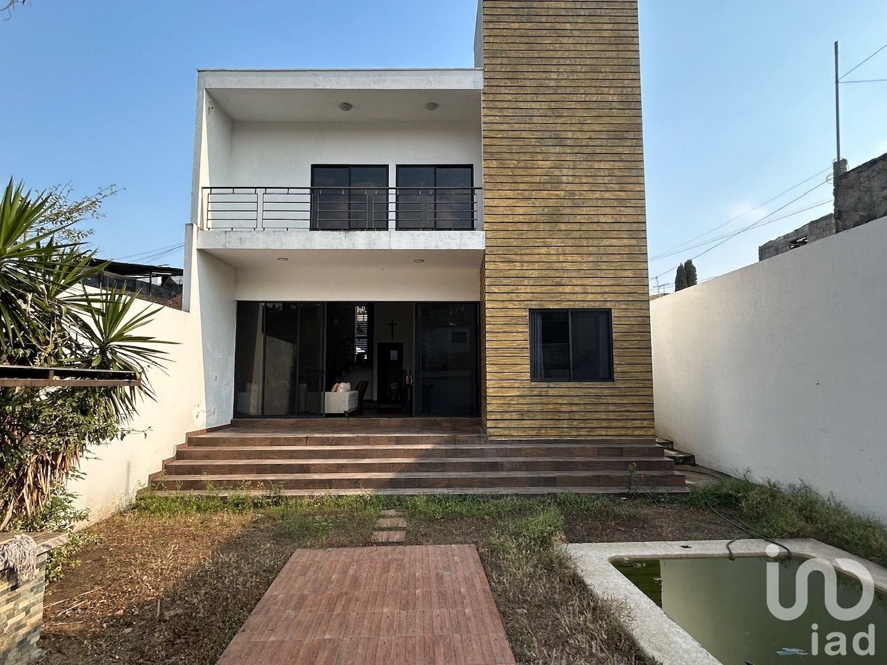 Casa en venta con estilo moderno en Cuernavaca Casa en venta con estilo moderno en Cuernavaca