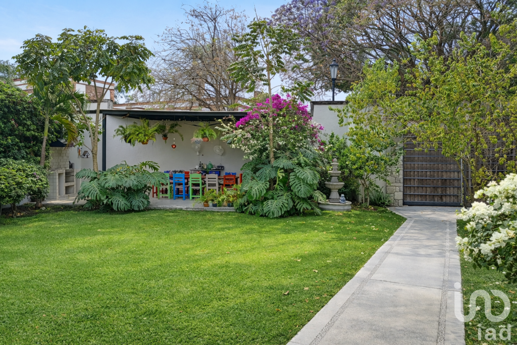 CASA EN VENTA UNA PLANTA, PARQUE SUMIYA CUERNAVACA, MORELOS