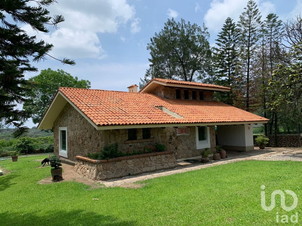 Casa en Venta en Fraccionamiento Hacienda la Herradura, Zapopan Jalisco